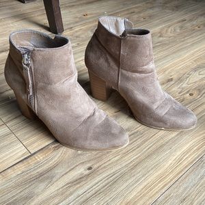 Justfab booties size 7.5
